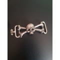 Skull `n` bones bracelet centre piece by Alchemy Gothic - England 2005