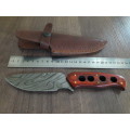 Handmade DAMASCUS Steel Hunting Knife with Wooden handle scales. FULL TANG !!!!!