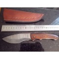 Handmade Damascus steel HUNTING  knife with Wooden handle scales. Please read description.