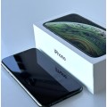 Apple iPhone Xs Space Grey 512GB in Original Box New Screen EXCELLENT Used Condition