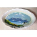1 SMALL CERAMIC OVAL PLATE[PIN TRAY]CAPE TOWN SOUVENIR*GREAT COUNTRY HOME DECOR*L@@KaBUY NOW OPTION