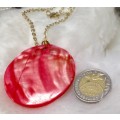 Necklace Mother of Pearl Pendant gold Tone Chain LOOK At All My BUY NOW LISTINGS NO WAITING