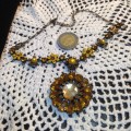 Necklace - CLOISONNE FLOWER big AMBER CRYSTALS GOLD TONE METAL