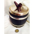 Humidor metal gold tone barrel shape with pipe lid handle