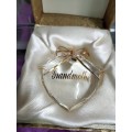 Glass Heart  - Grandmother Sentiment gilt trim Bow Original box LOOK at My BUY NOW items NO WAITING