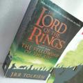 Book USED Lord of the Rings -fellowship of the rings -JRR Tolkien - this film tie-in edition 2001