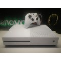PACKAGE DEAL*XBOX ONE S*WITH 2 X ORIGINAL CONTROLLERS*1000GB HDD*2 X XBOX GAMES