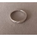 Sterling Silver Ring. 2.12g. Size S.