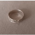 Sterling silver ring. 2.04g. Size 0 1/2.