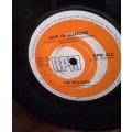 THE WALKERS 45RPM RECORD