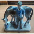 Feeding horse figurine