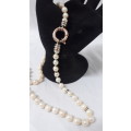 Vintage Pearl necklace with 9ct gold clasp