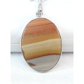 Vintage sterling silver pendant with Agate stone