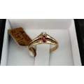 9ct Yellow Gold Split Shank Ring with a Diamond & Ruby.