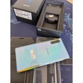 PRISTINE Samsung Galaxy Note 10 256g Single SIM - Aura Glow