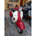 BARGAIN SEE PICTURES TWO SCOOTERS 1981 VESPA & A LML 150CC