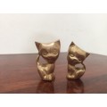 Set of 2 Vintage brass cat ornaments (Large 80mm, Small 75mm in Hight)