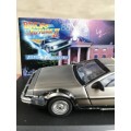 Back to the Future 2 DeLorean (VITESSE) - Mint!