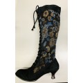 5 or 51/2 imported tapestry boots Victorian heel 38 or 38.5