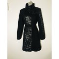 Made in ITALY black detail trench coat STUNNING suits 36 or 38 / 12 - 14