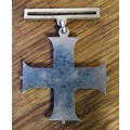 Military Cross Harold Murray ...Brother and father medals also on Auction
