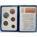 Britain`s First Decimal Coins + 1919 3 pence + 1891 1 penny + 1953 3 pence + 3x 1965 Churchill Crown