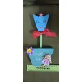 Wooden remember me flower wall hanging decoration