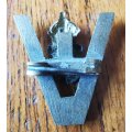 WW2 Royal Navy V for Victory sweetheart brooch with king`s crown