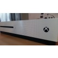 Xbox one S + 26 Games + R1,140 Store Credit