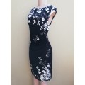 BLACK DRESS WITH WHITE FLORAL - CHAPS (L)