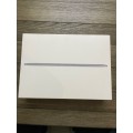 Apple MacBook (Retina 12-inch, 2017) Space Gray