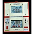 VINTAGE NINTENDO GAME AND WATCH MICKEY and  DONALD (DM53)  MULTI SCREEN 1982. VINTAGE NINTENDO GAME