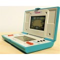 NINTENDO GAME AND WATCH SQUISH(MG61) IN MINT CONDITION.