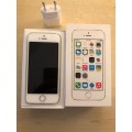 Apple iPhone 5S 32GB | Gold - Box, Charger, Headphones (unused)