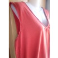 New Look, V Neck Longer Length Top , Rust, Size 18 (Flaw)