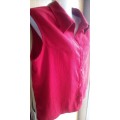 MERIEN HALL CASUALS Red Ribbed Sleeveless Shirt Size 14 Career, Office to Evening Out