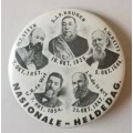Vintage historic Nasionale Heldedag pin badge