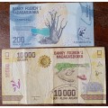 Madagascar 200 and 10000 Ariary note set