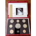 Beautiful 2002 British Royal Mint deluxe proof set in leather case incl.c.o.a