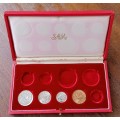Set of x4 proof 1965 coins in red box (20c-2c).