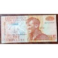 1992 New Zealand 5 dollars note