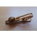 Vintage gold-coloured Tiger`s Eye tie pin