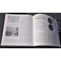 REVOLUTIONS IN WORLD HISTORY Richly illustrated, huge hard cover book in German