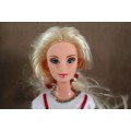Doll' s - Barbie Like Doll / Blond hair   /  Dressed   / 29.5cm