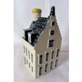 Sealed Highly Collectible miniature Amsterdam Dutch House #77 for KLM Bols Brandy R1start