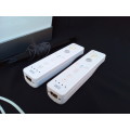 Wii BUNDLE - 1 X CONSOLE - 3 X REMOTE CONTROLLER`S - 1 X SENSOR - 100% WORKING