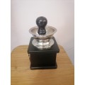 Whittards OF CHELSEA COFEE GRINDER - AMAZING CONDITION