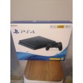 PS4  - 500GB - 5 MONTHS OLD ORIGINAL BOX AND SLIP WITH CONTROLLER AMAZING CONDITION