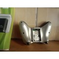 Xbox 360 Silver controller with charge kit