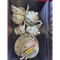 Awesome Christmas Gift !!!! Vintage Child 24 piece miniature porcelain tea sets in box